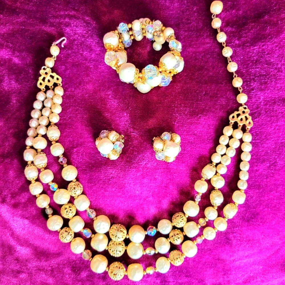 Vintage estate costume Aurora Borealis and faux Pearl Jewelry Set